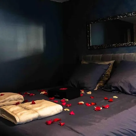 Loveroom En Aparte * Кан