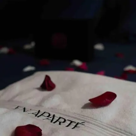 Loveroom En Aparte *