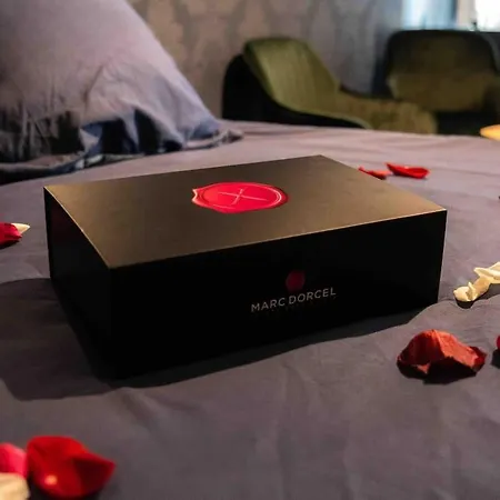 Loveroom En Aparte Апартаменты