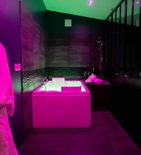 Apartamento Loveroom En Aparte Caen